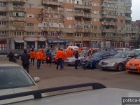 FOTO: PDL Dâmbovița și-a trimis tinerii să împartă pliante despre acciza la carburant!