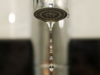 Ultima oră: Se reia furnizarea de apă la Pucioasa, dar este interzis consumul pentru băut!
