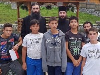 Tabără la munte pentru copiii Centrului Social Creștin din Târgoviște