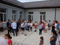 Dublă inaugurare la Șotânga: școală și bază sportivă în satul Teiș! (foto)