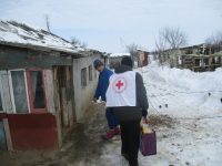 Crucea Roșie Română și Canon România ajută cu alimente familiile nevoiașe din Dâmbovița afectate de vremea rea!