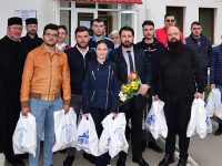 Târgoviște: Studenții teologi, daruri pentru Secția de Oncologie a Spitalului Județean!