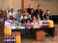 Daruri de masă pascală pentru mai multe familii din Arhiepiscopia Târgoviștei!