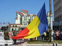 Târgoviște: Ziua Drapelului, sărbătorită în Piața Tricolorului! (foto)