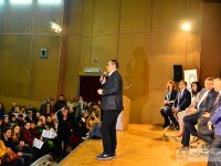 Victor Ponta, primire foarte bună la Târgoviște (foto)