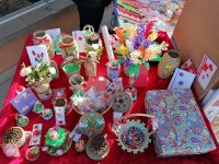 Târgoviște, Piața 1 Mai: Mărțișoare confecționate de copiii și adulții centrelor sociale (detalii)