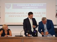 CJ Dâmbovița: 15 contracte de asociere semnate astăzi / investițiile pe fiecare localitate