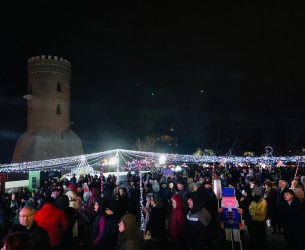 Au debutat evenimentele „Crăciun la Turn” / Curtea Domnească din Târgoviște, destinație de sărbători (foto)