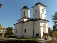 Izvorul Tămăduirii la Mănăstirea Nucet