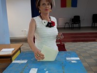 Mesajul Claudiei Gilia după ce a votat: Cred sincer că România puternică în Europa va vorbi astăzi prin rezultatul alegerilor!