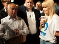 Fostul consilier prezidențial, Adrian Rădulescu – cugetări despre Elena Udrea :)