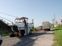 FOTO: Au început lucrările de reabilitare și refacere pe DN 71 Târgoviște – Doicești – Pucioasa!