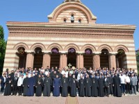 Târgoviște: Absolvenții Facultății de Teologie au depus jurământul de credință!