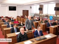 Dâmbovița: Noii deputați și senatori au primit certificatele de parlamentari! (foto)