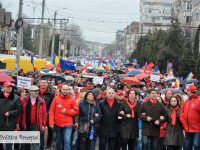 FOTO: Marș de susținere pentru Guvernul Grindeanu în municipiul Târgoviște!