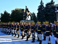 AȘA DA! Festivitate impresionantă în Piața „Mihai Viteazul” din Târgoviște, de Ziua Imnului! (foto)
