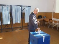 REFERENDUM: Senatorul Adrian Țuțuianu a votat în municipiul Târgoviște. Declarații