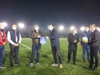 Târgoviște: Primarul municipiului și președintele FRF au inaugurat terenul de fotbal cu gazon sintetic de lângă Complexul de Natație / declarații