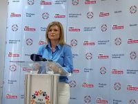 Avocatul Anda Pulbere s-a înscris în PRO ROMÂNIA și a preluat Organizația de Femei de la Târgoviște