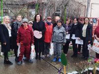 OFSD Dâmbovița, vizită și cadouri pentru persoanele din Locuința Protejată „Mara”