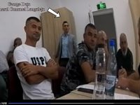 VIDEO: Scene ireale 😳 Primarul PNL din Lungulețu bruiază ședința CL, bușind continuu ușa unui dulap